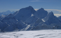 Everest and Lhotse from Cho Oyu