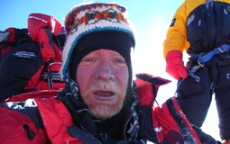 A shattered Chris Imray on the Summit