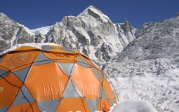 Mountain Hardwear 04