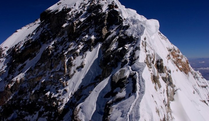 Everest Summit, R McMorrow_edited-1