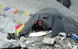Xtreme Everest Sherpa Base Camp